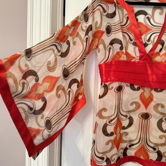 Bebe Tunic - Size Medium - Multi Colour - Picture 2 of 2